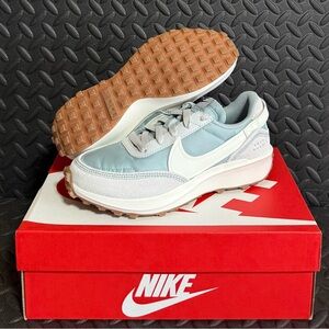 Nike Waffle Debut‎ Light Blue White Sneakers Shoes Womens Size 5.5